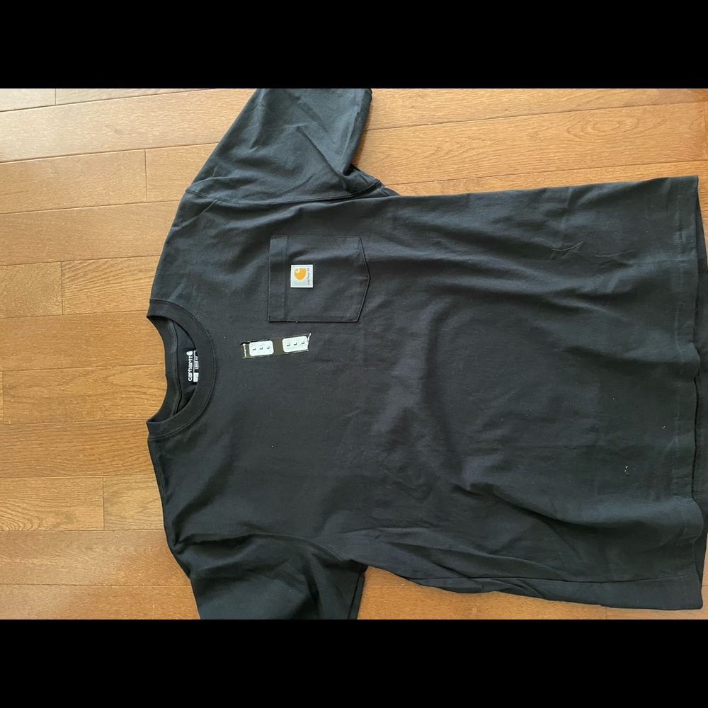 Men’s Large Carhartt tshirt